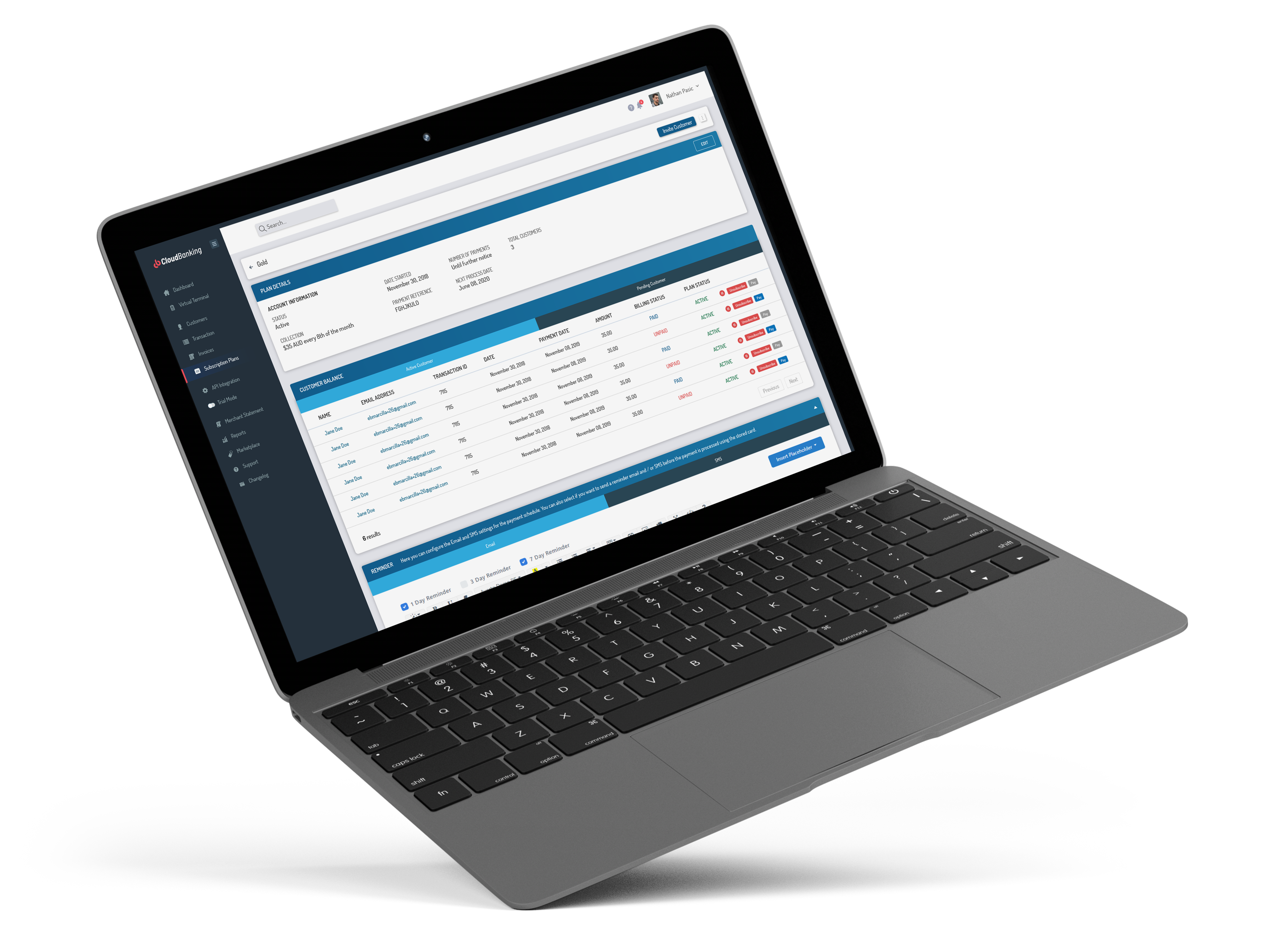 laptop showing cloudbanking report